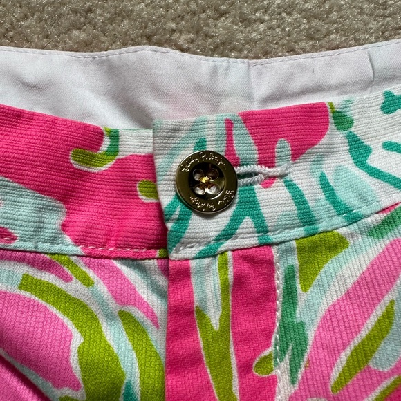 Lilly Pulitzer The Buttercup Short - Picture 3 of 6